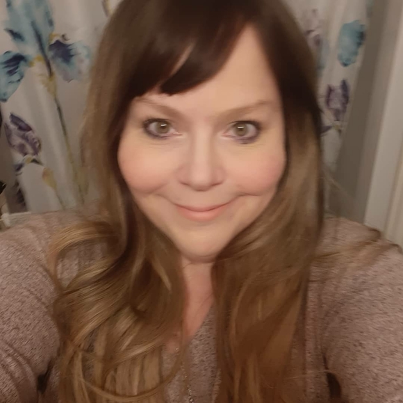 Meet your Posher, Blondethriftyandalmostfifty - Picture 2 of 16